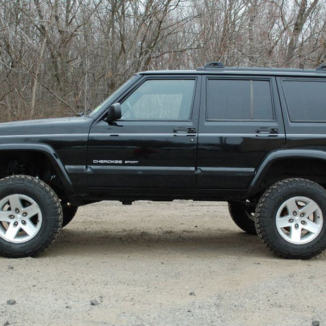 Clayton Off Road Premium 4.5 Inch Short Arm Suspension Lift Kit for 1984-2001 Jeep Cherokee XJ
