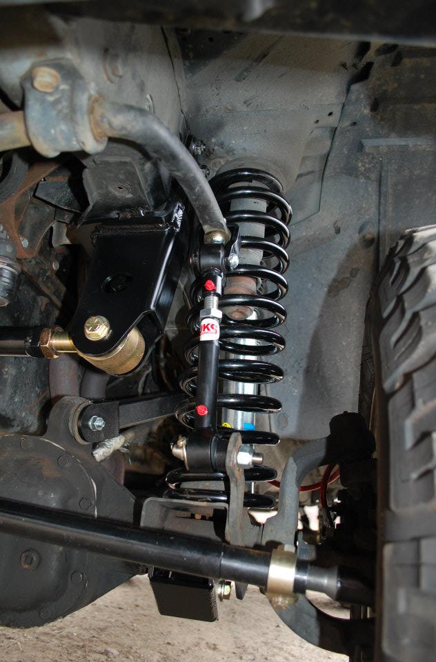 Clayton Off Road Front Track Bar OE-Height Bracket for 1984-2001 Jeep Cherokee XJ and 1993-1998 Grand Cherokee ZJ