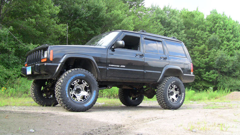 Clayton Off Road Adjustable Front Track Bar with Drop Bracket for 1984-2001 Jeep Cherokee XJ and 1993-1998 Grand Cherokee ZJ