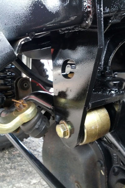 Clayton Off Road Adjustable Front Track Bar with Drop Bracket for 1997-2006 Jeep Wrangler TJ and LJ Unlimited
