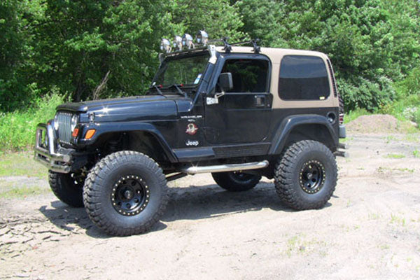 Clayton Off Road Adjustable Front Track Bar with Drop Bracket for 1997-2006 Jeep Wrangler TJ and LJ Unlimited