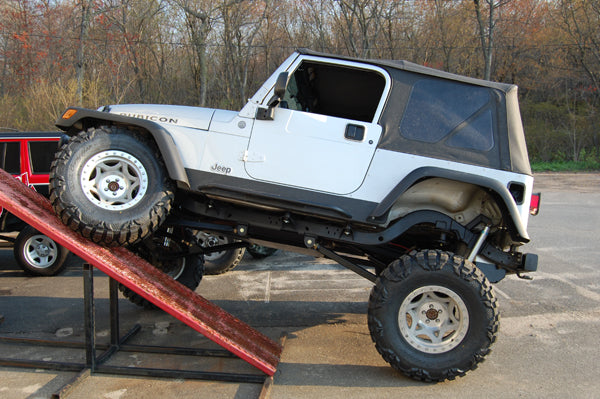 Clayton Off Road Pro Series Rear Long Arm Upgrade Kit with 5-Inch Stretch for 1997-2006 Jeep Wrangler TJ and LJ