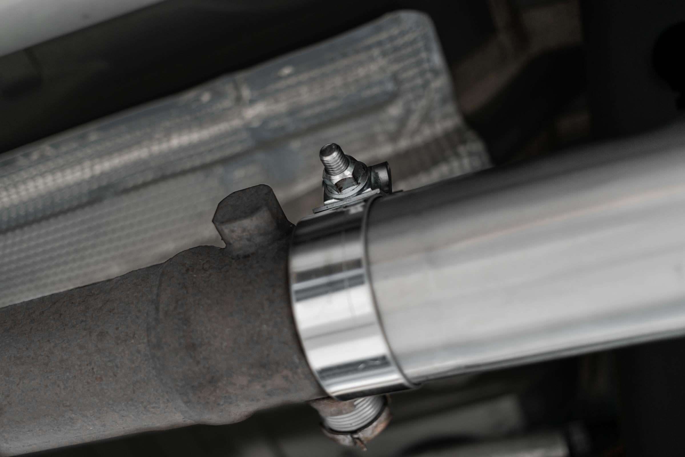 MBRP 3-Inch Exhaust Armor Plus 6.2L 2020-2023 Chevy Silverado 1500; 2020-2023 GMC Sierra 1500