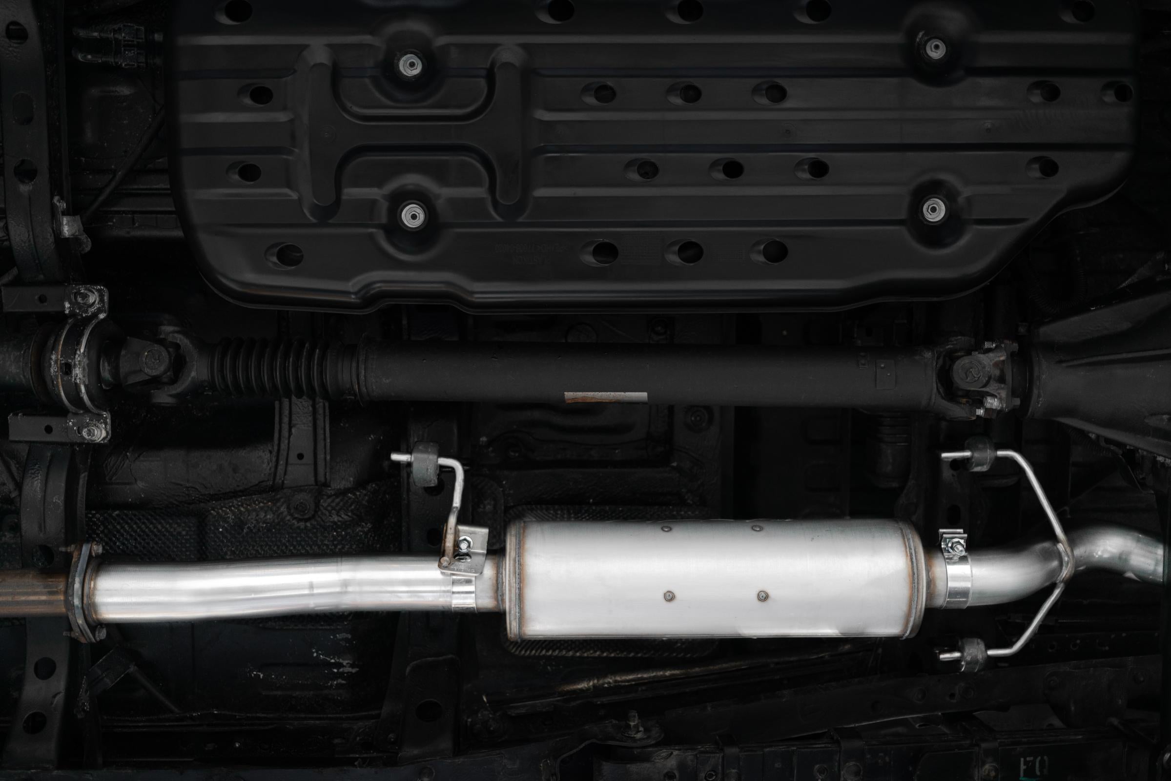 MBRP 3-Inch Cat-Back Exhaust Single Side Exit Armor Lite 3.5L Gas 2016-2023 Toyota Tacoma Aluminized Steel 4-Inch